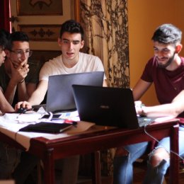 HUNGARIAN CUBES – IN THE MIRROR OF THE FUTURE – Workshop anyaga a római Múzeumok Éjszakáján
